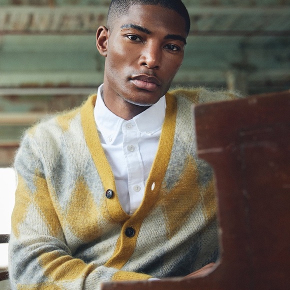 Todd Snyder Mohair Cardigan Argyle in Bitter Gold Mens Medium Retro Fuzzy Yellow - Picture 2 of 4